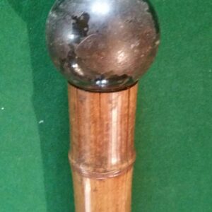 Canne d'art populaire.