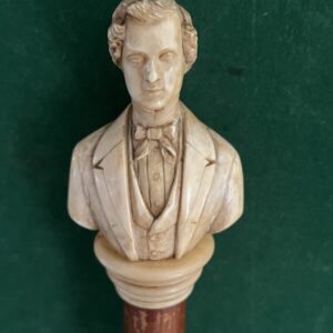 Canne en ivoire éléphantine avec cites