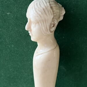 Canne en ivoire avec cites